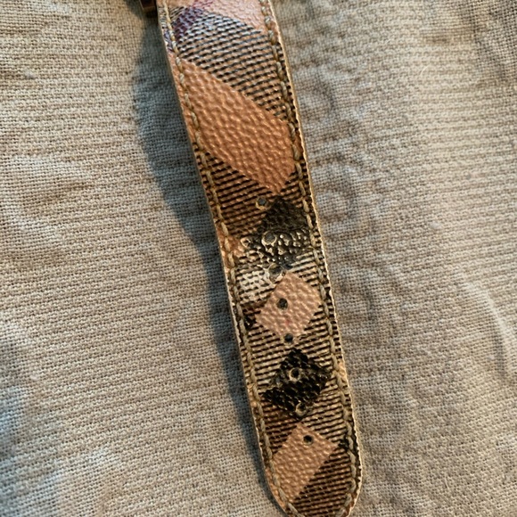 Authentic Burberry Watch - Picture 4 of 5